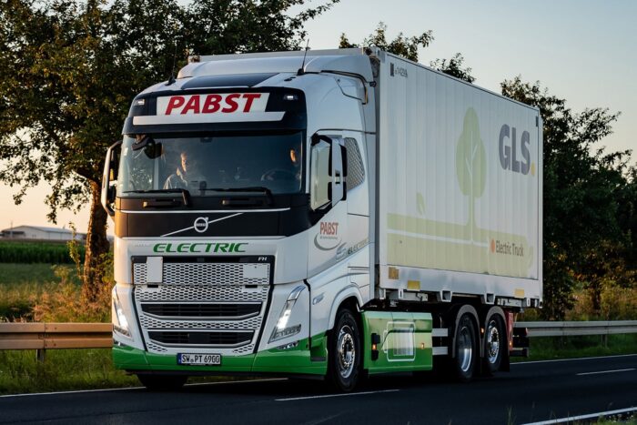 volvo trucks fh electric e lkw electric truck gls pabst transport 2024 01 min