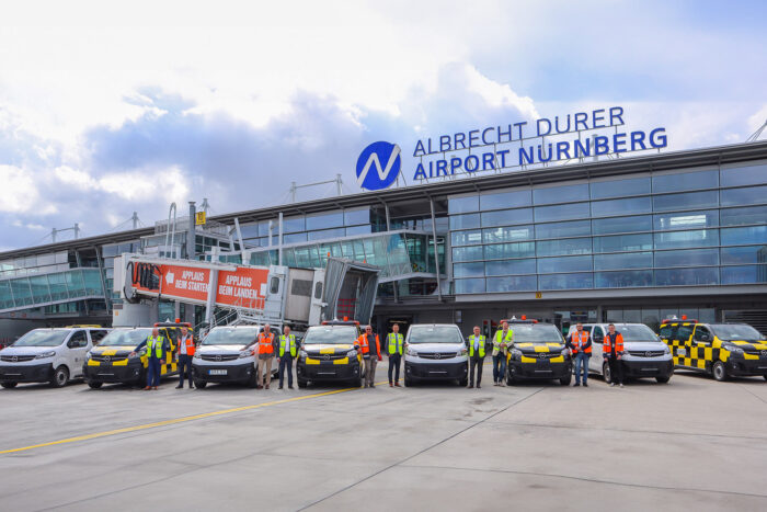 flughafen nuernberg opel vivaro e