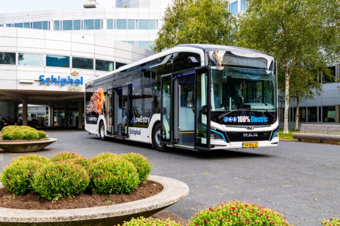 flughafen schiphol e bus man 2024