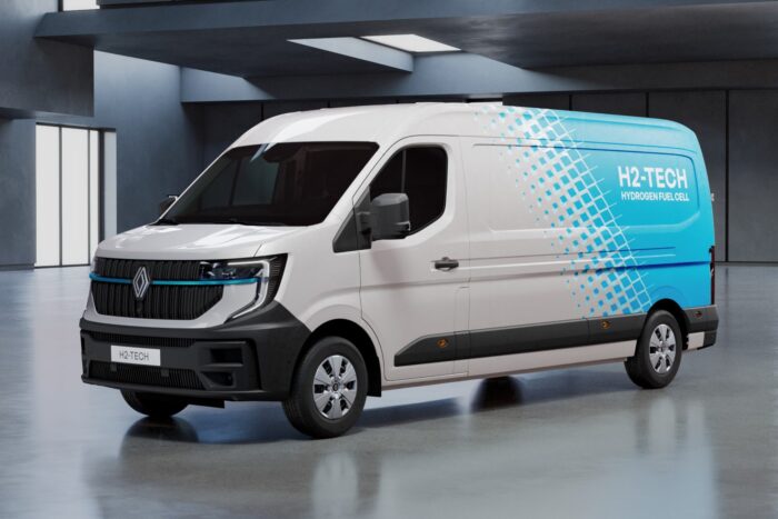 renault master h2 tech prototype hyvia e transporter electric transporter 2024 07 min