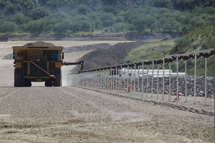 caterpillar berbau lkw ladesystem cat 2024