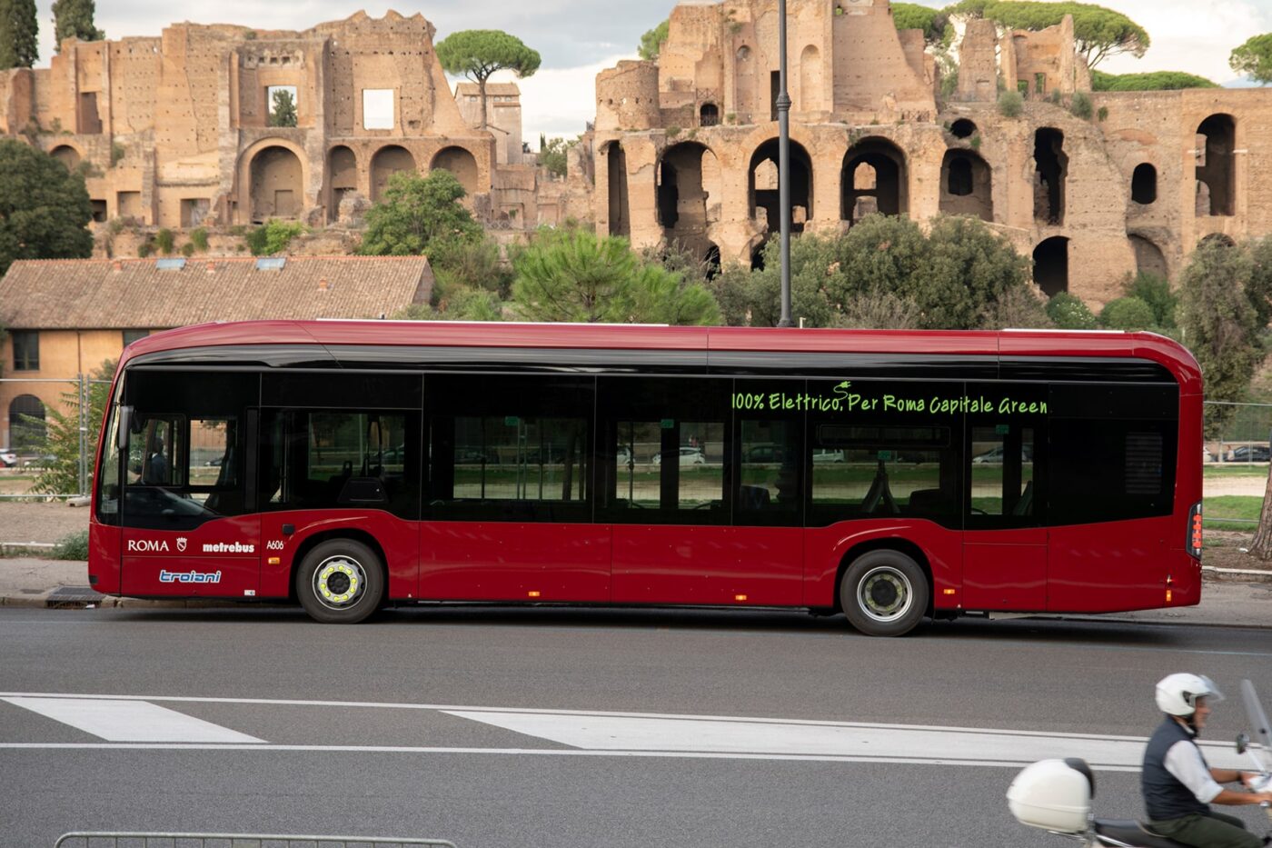 daimler buses mercedes benz ecitaro elektrobus electric bus italien italy rom rome autoservizi troiani 2024 02 min