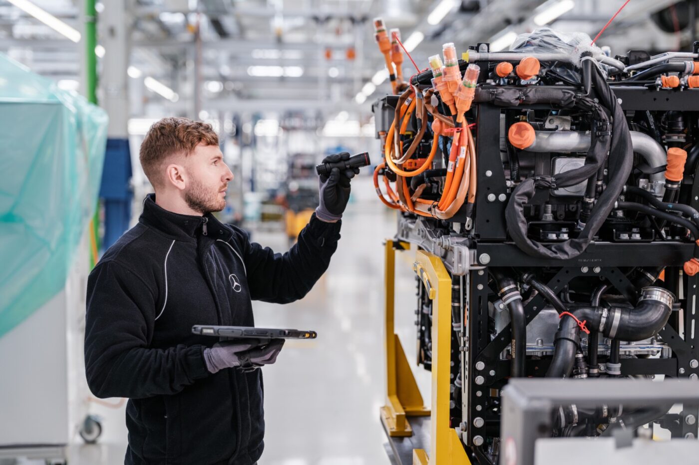 daimler truck mannheim frontbox e lkw eactros 600 2024