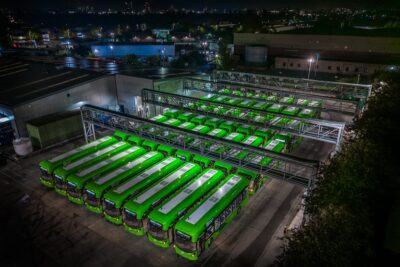heliox first bus e busse laden