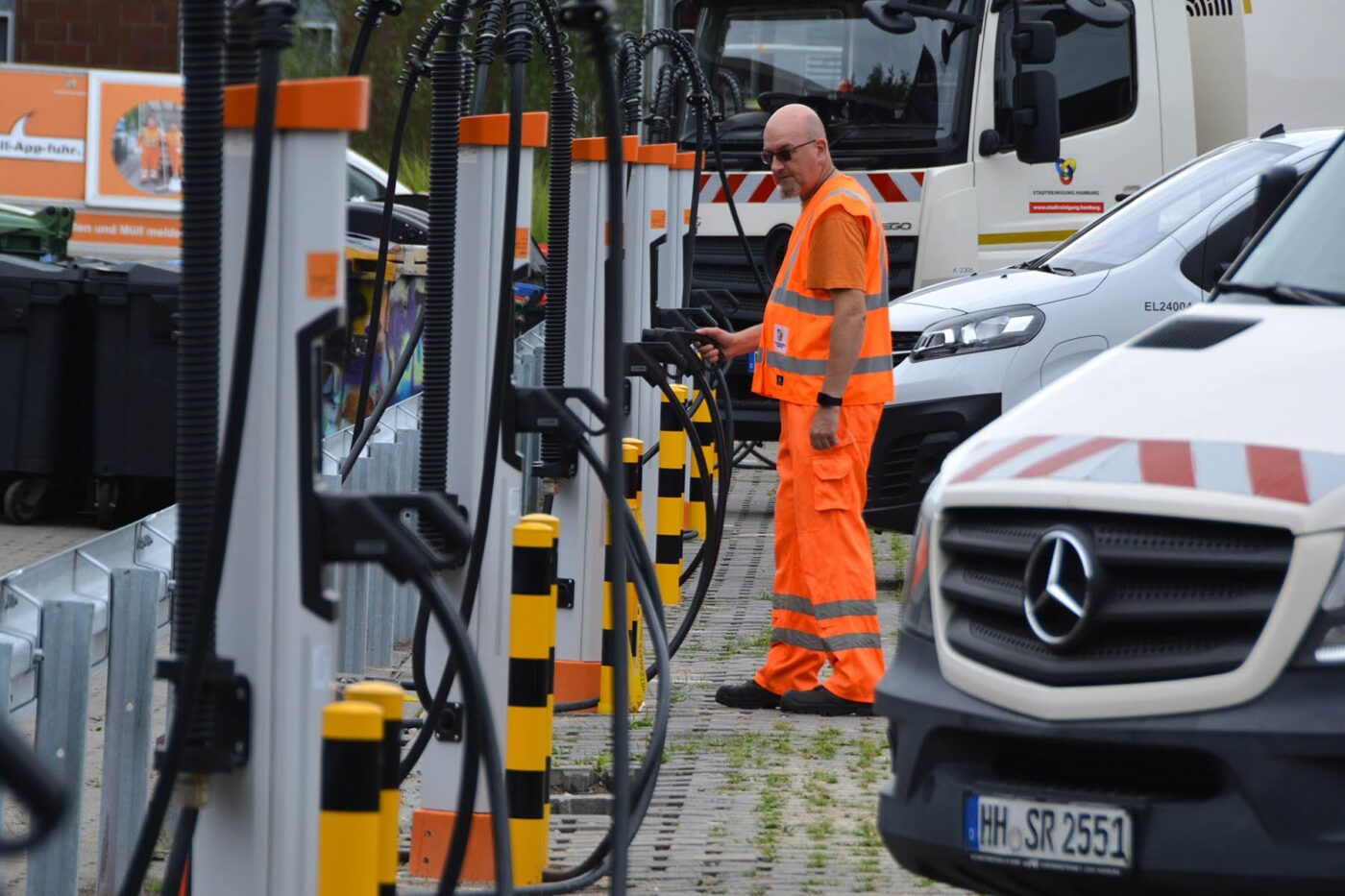 kempower ladestation charging station hamburg 2024 05 min kempower ladestation charging station hamburg 2024 05 min