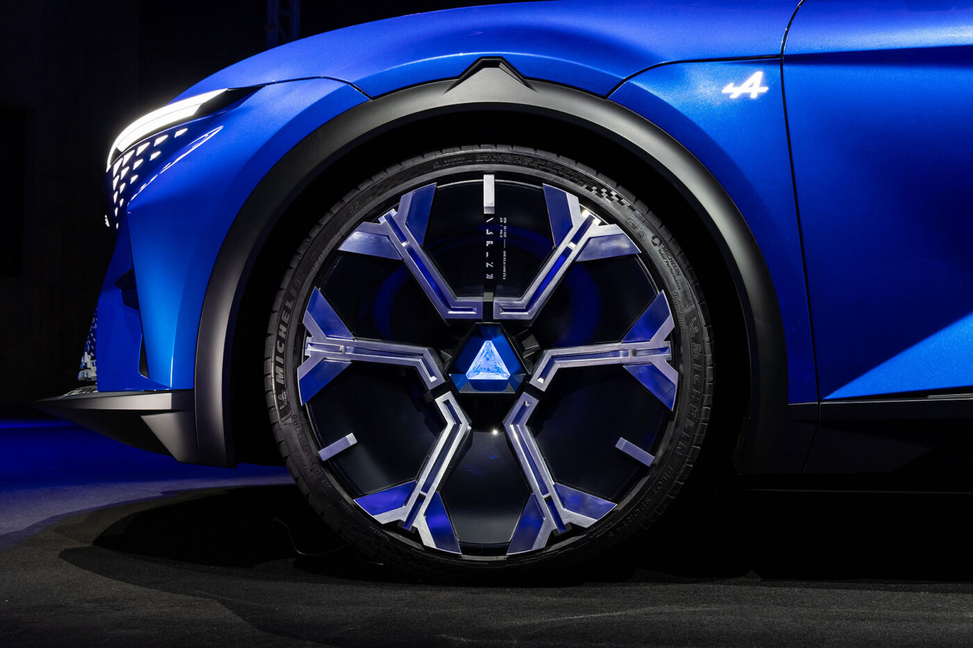 renault alpine a390 paris2024 016 renault alpine a390 paris2024 016