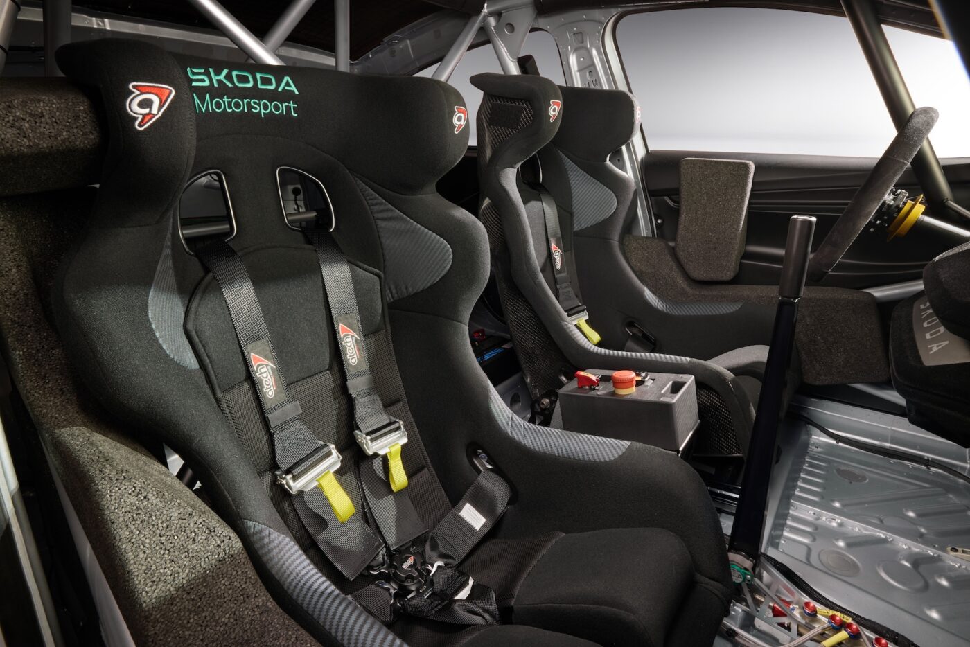 skoda enyaq rs race 24021