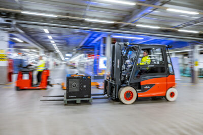 bmw werk regensburg wasserstoff flurförderfahrzeuge 2024