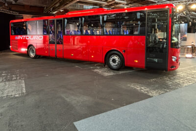 daimler buses mercedes benz eintouro e bus überlandbus 2024 hintergrund