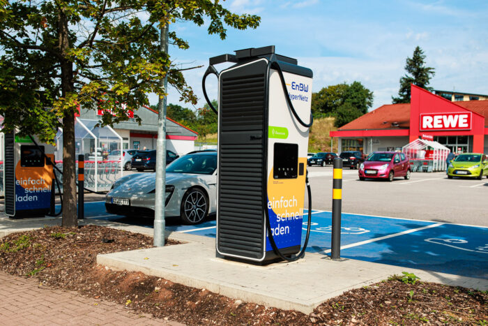 enbw rewe alpitronic hypercharger ladestation dc hpc deutschland 2024