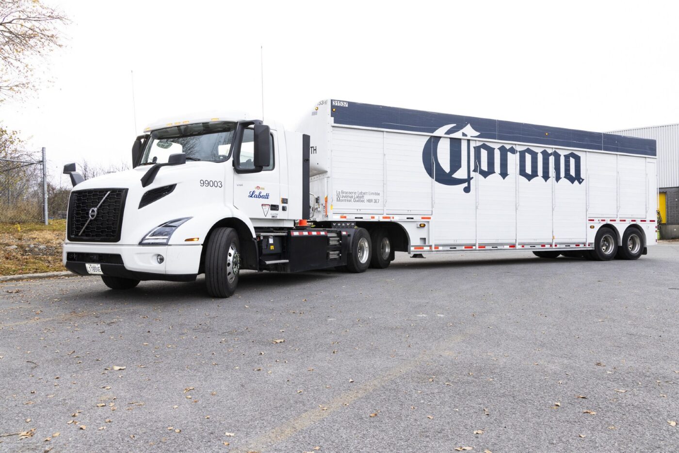 labatt breweries kanada e lkw volvo vnr electric 2024