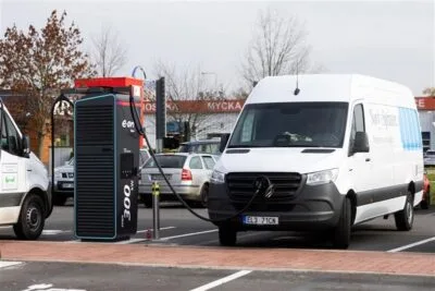 mercedes benz esprinter e.on ladestation tschechien