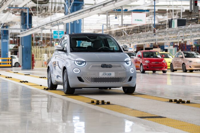 produktion fiat 500e in mirafiori