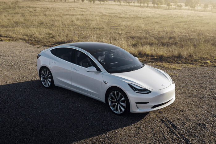 tesla model 3 2020 neues format