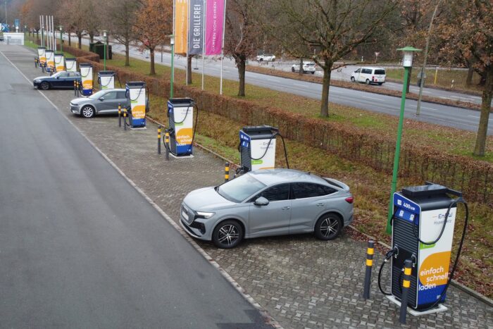 enbw ladestation charging station garten von ehren hamburg 2024 01 min