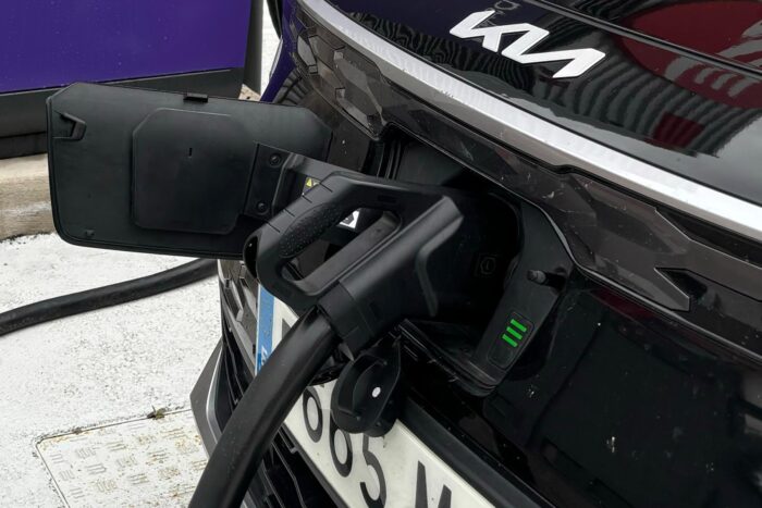 endesa x ladestation charging station transgourmet gros mercat gm cash spanien spain 2024 02 min