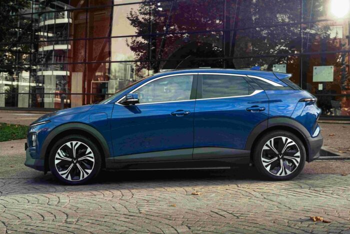 vinfast vf 6 2024 01 min