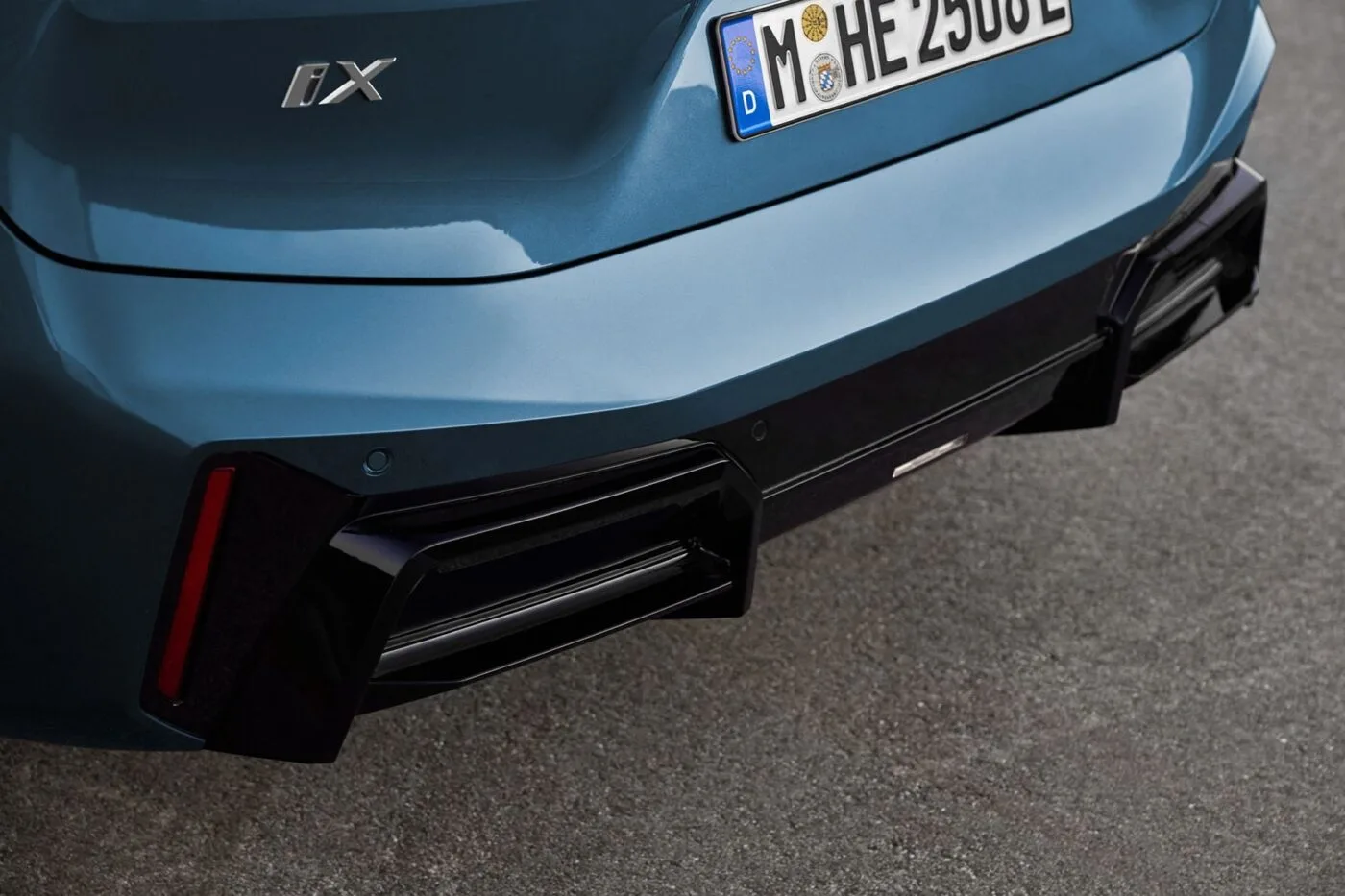 bmw ix xdrive60 facelift 2025 01 min