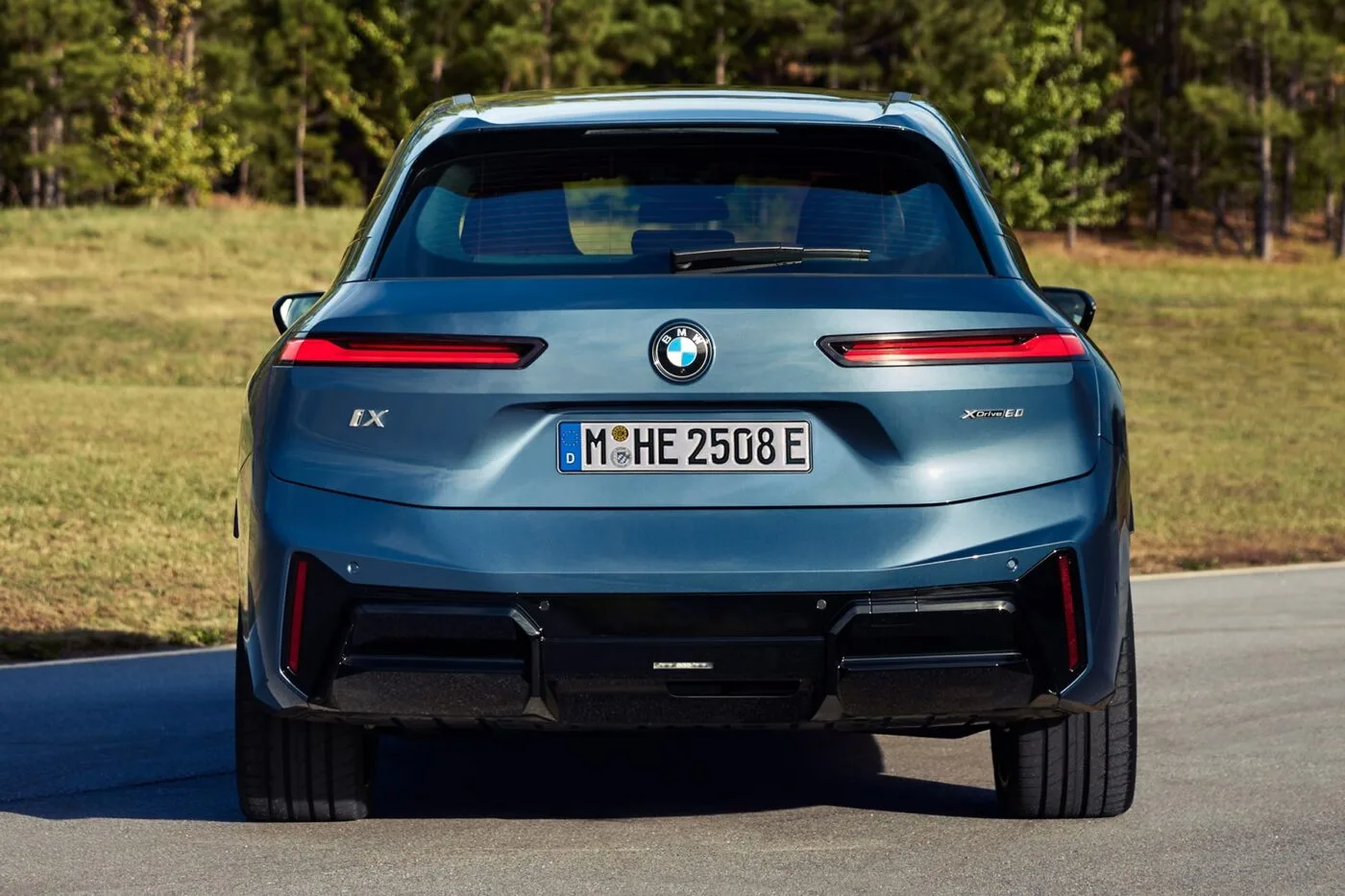 bmw ix xdrive60 facelift 2025 11 min