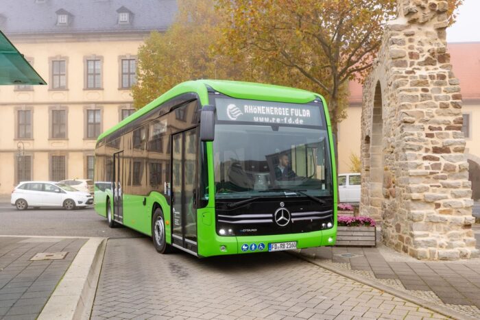 Daimler buses mercedes benz ecitaro elektrobus electric bus rhoenenergie fulda min