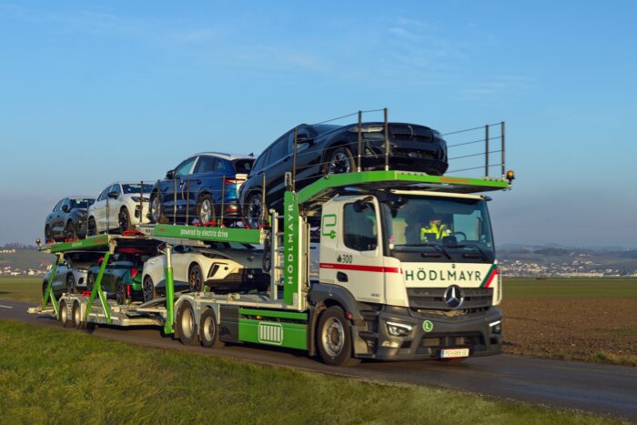 Hoedlmayr e lkw mercedes eactros autotransporter