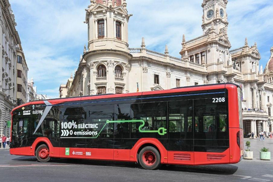 EIB-unterst-tzt-EMT-Valencia-bei-Beschaffung-von-145-E-Bussen