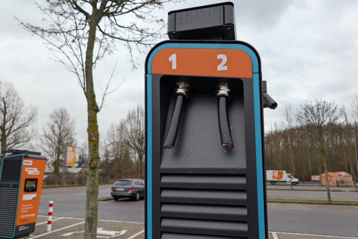 Pfalzwerke obi leipzig ladestation hypercharger ladekabel kabeldieb