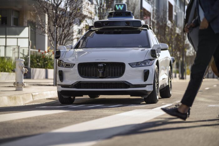 Waymo jaguar i pace