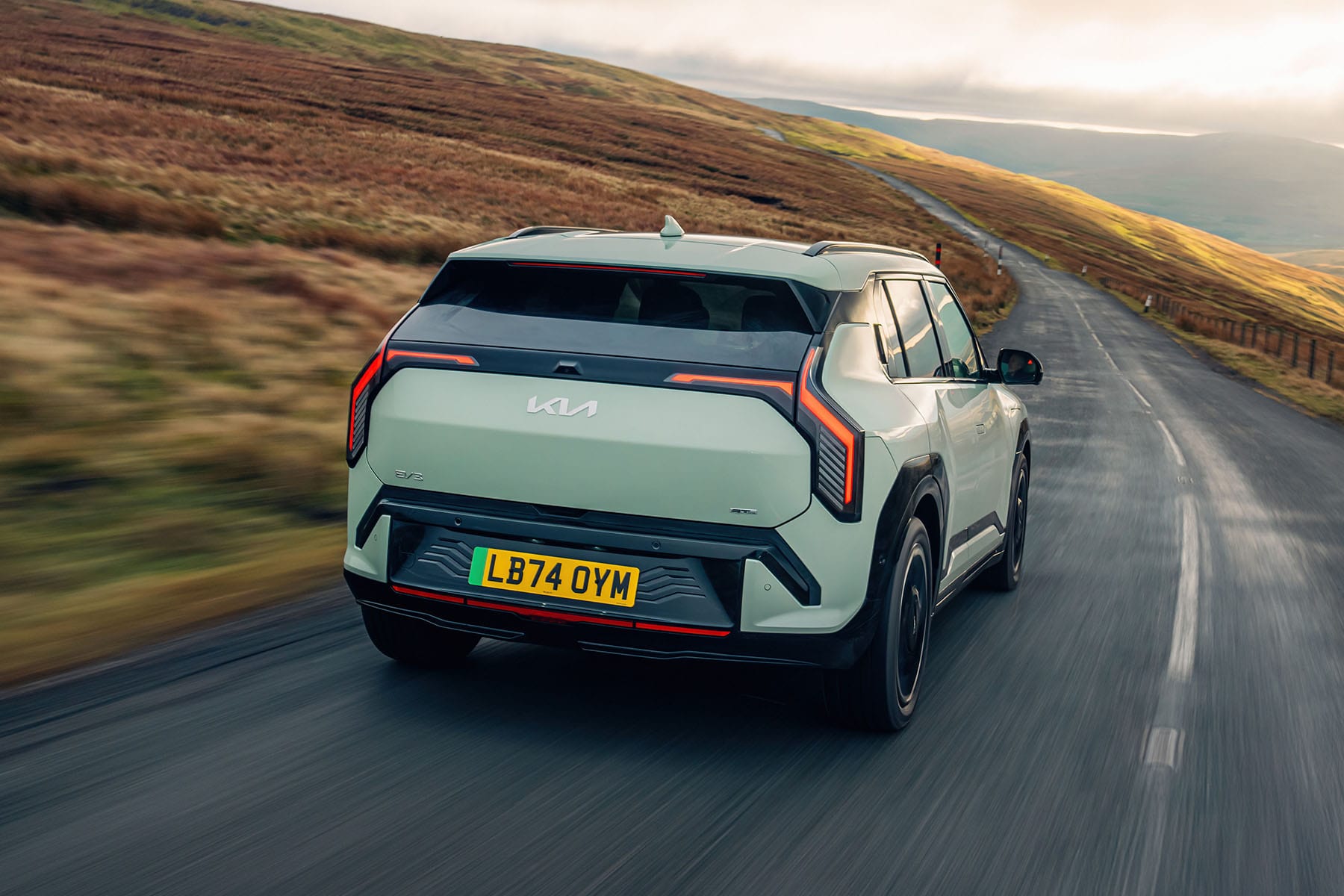 Jeder-f-nfte-britische-Autofahrer-hat-Angst-vor-dem-Waschen-von-Elektroautos