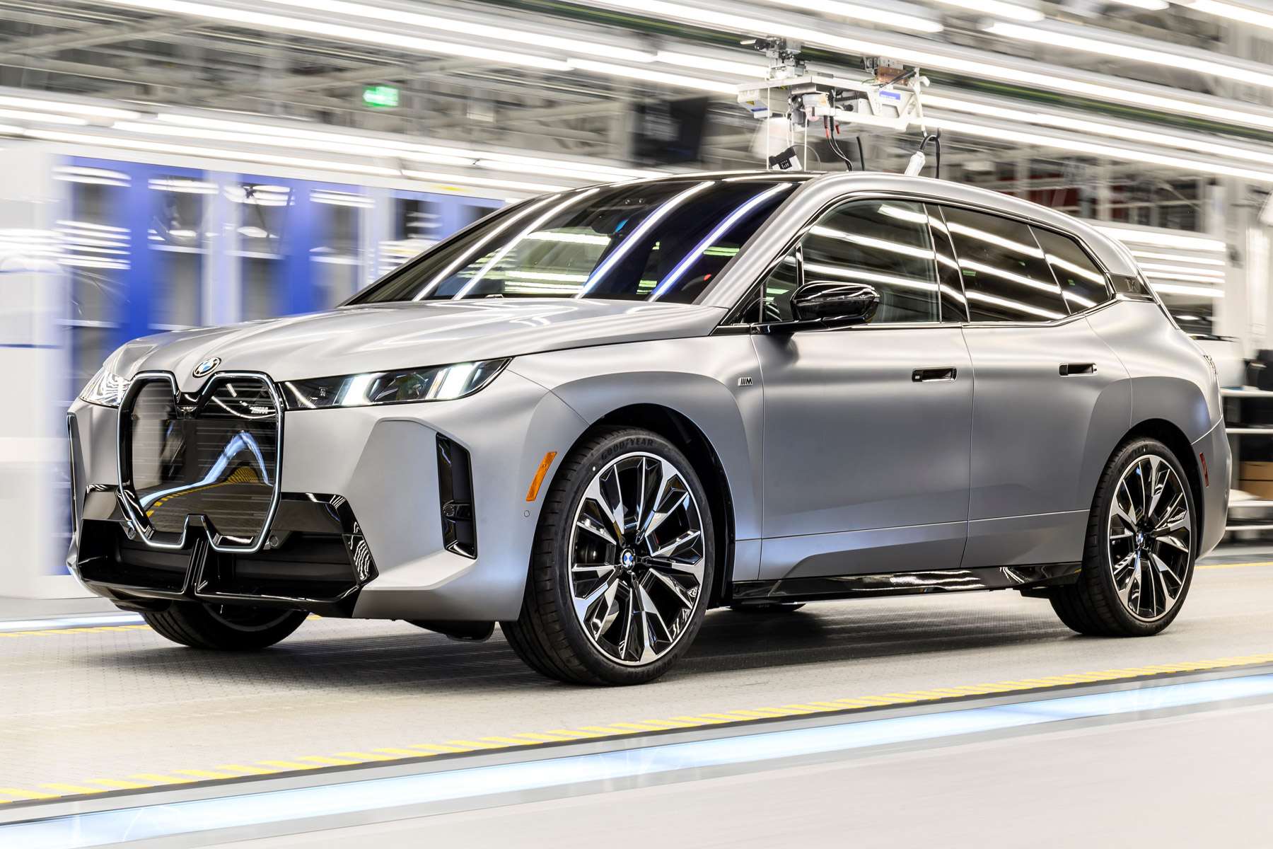 BMW-steigert-Elektro-Verk-ufe-wenn-auch-langsamer