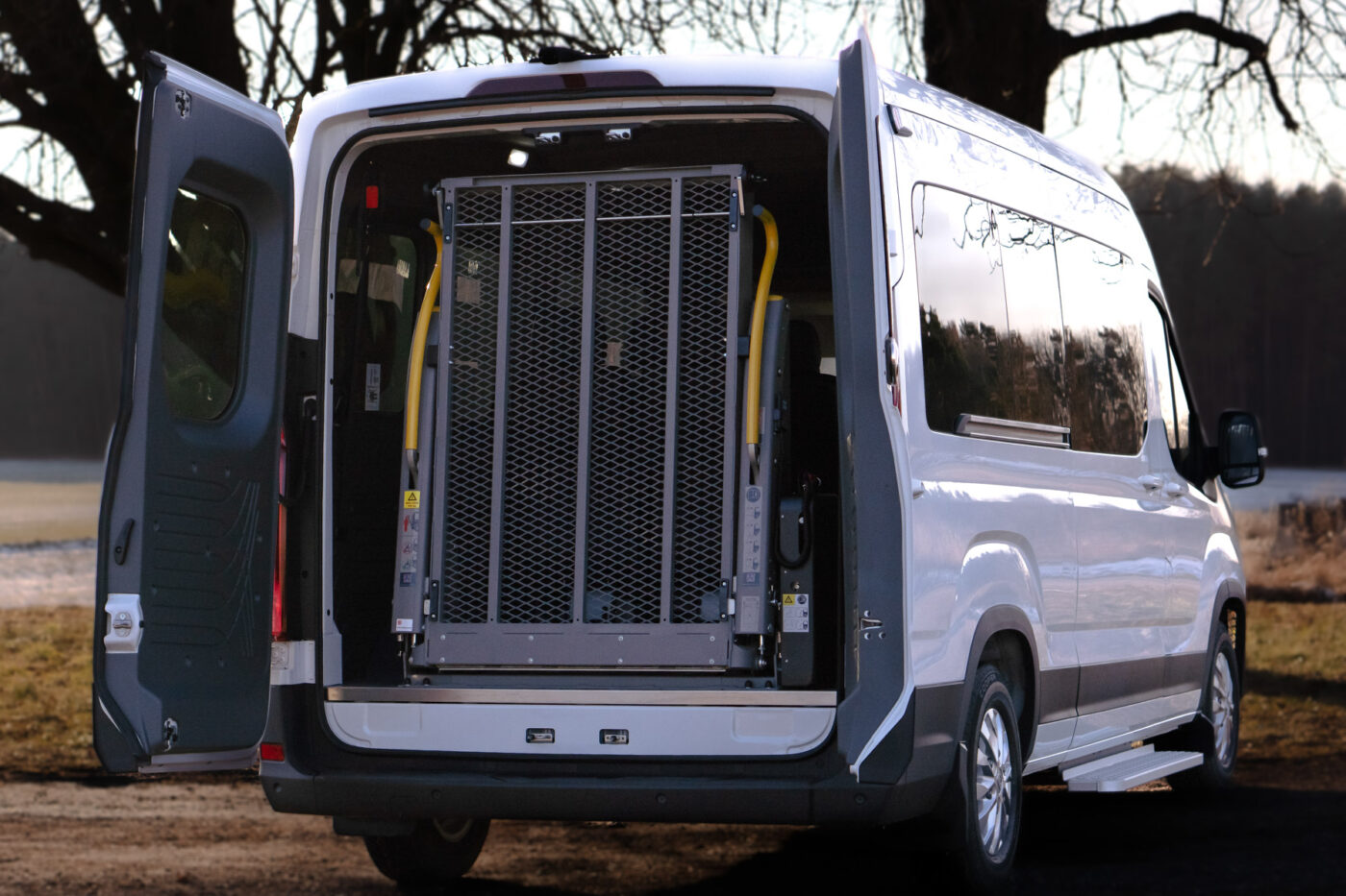 Nextmove krankentransportwagen saic maxus edeliver