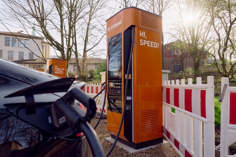 Aachen-peilt-2-400-ffentliche-Ladepunkte-bis-2030-an