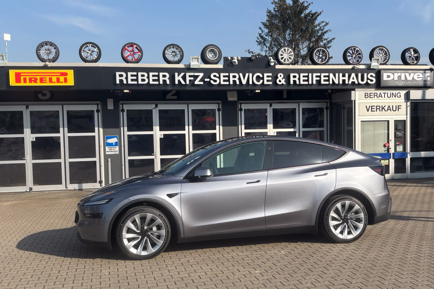 Tesla model y juniper reifen reber