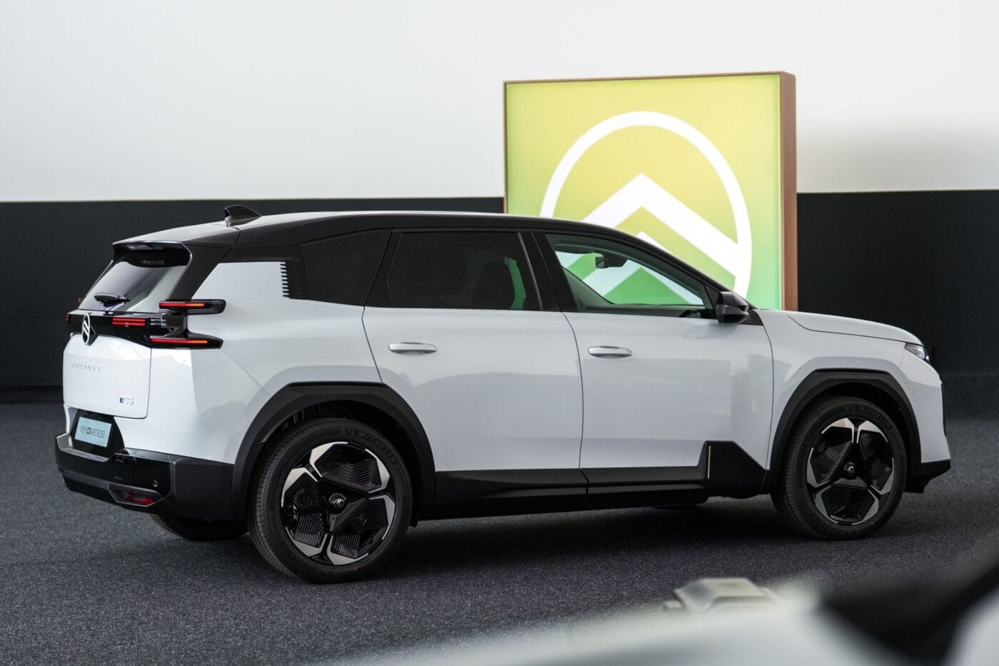citroen e c5 aircross 2025 02 min