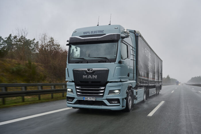 Man polar express etgx