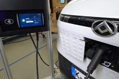 maxus edeliver 7 amibox ladestation charging station bidirektionales laden 2025 01 maxus edeliver 7 amibox ladestation charging station bidirektionales laden 2025 01