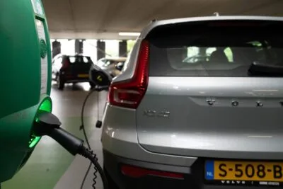 Parkhaus ladestation niederlande mra elektrisch