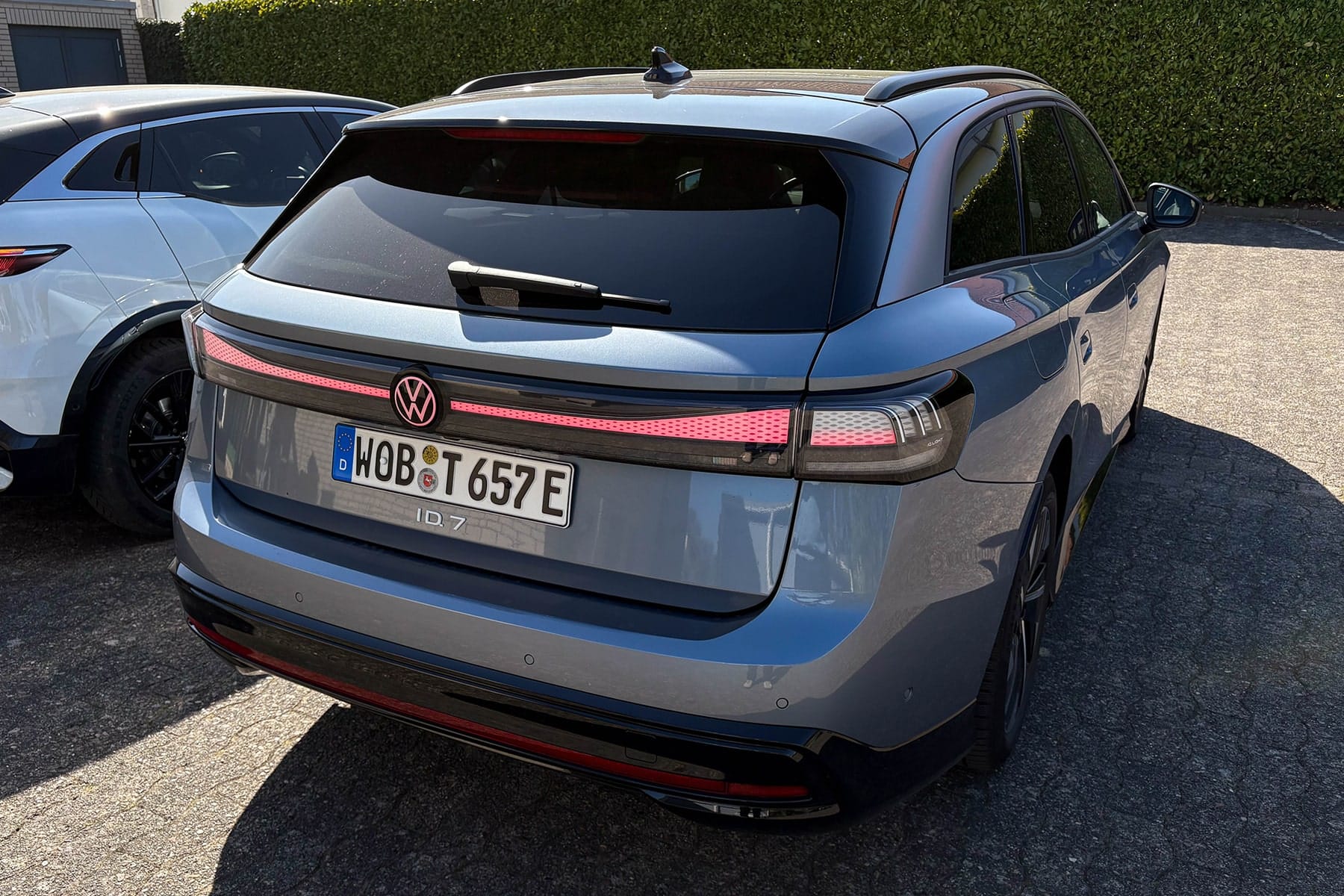 VW-Konzern-liefert-fast-eine-Million-E-Autos-in-2025-aus