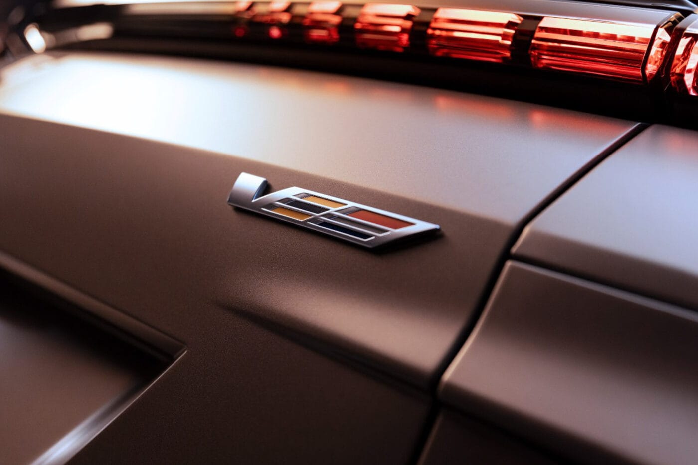 general motors cadillac lyriq v 2025 2