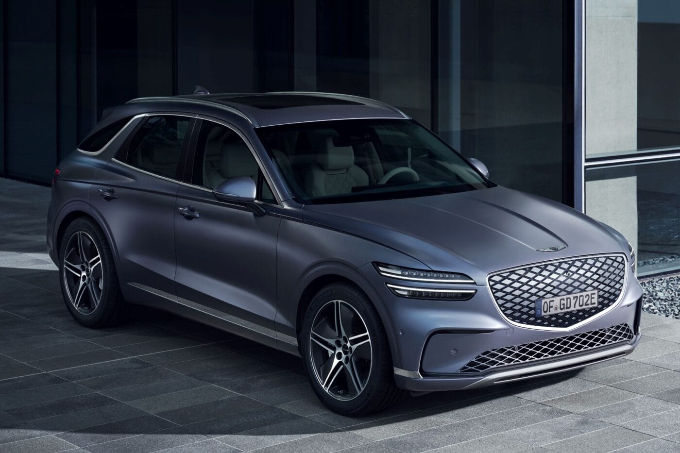genesis electrified gv70 2025 04
