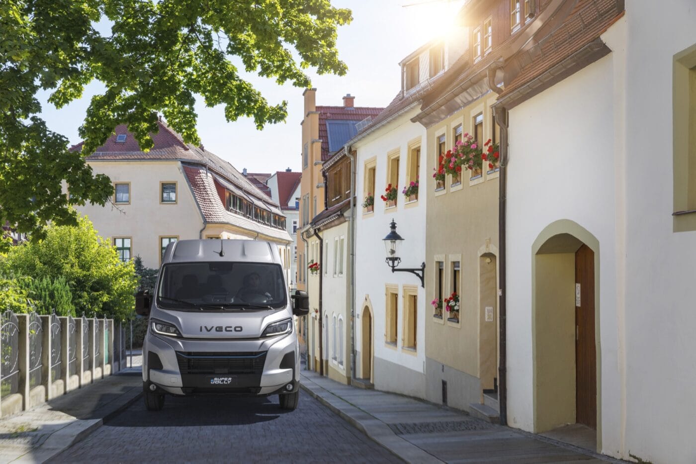 iveco esuperjolly e transporter 2025