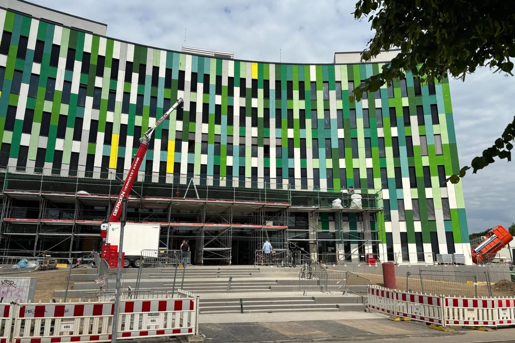 Kempower-er-ffnet-neuen-Standort-in-D-sseldorf