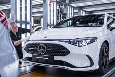 Mercedes benz cla produktion rastatt