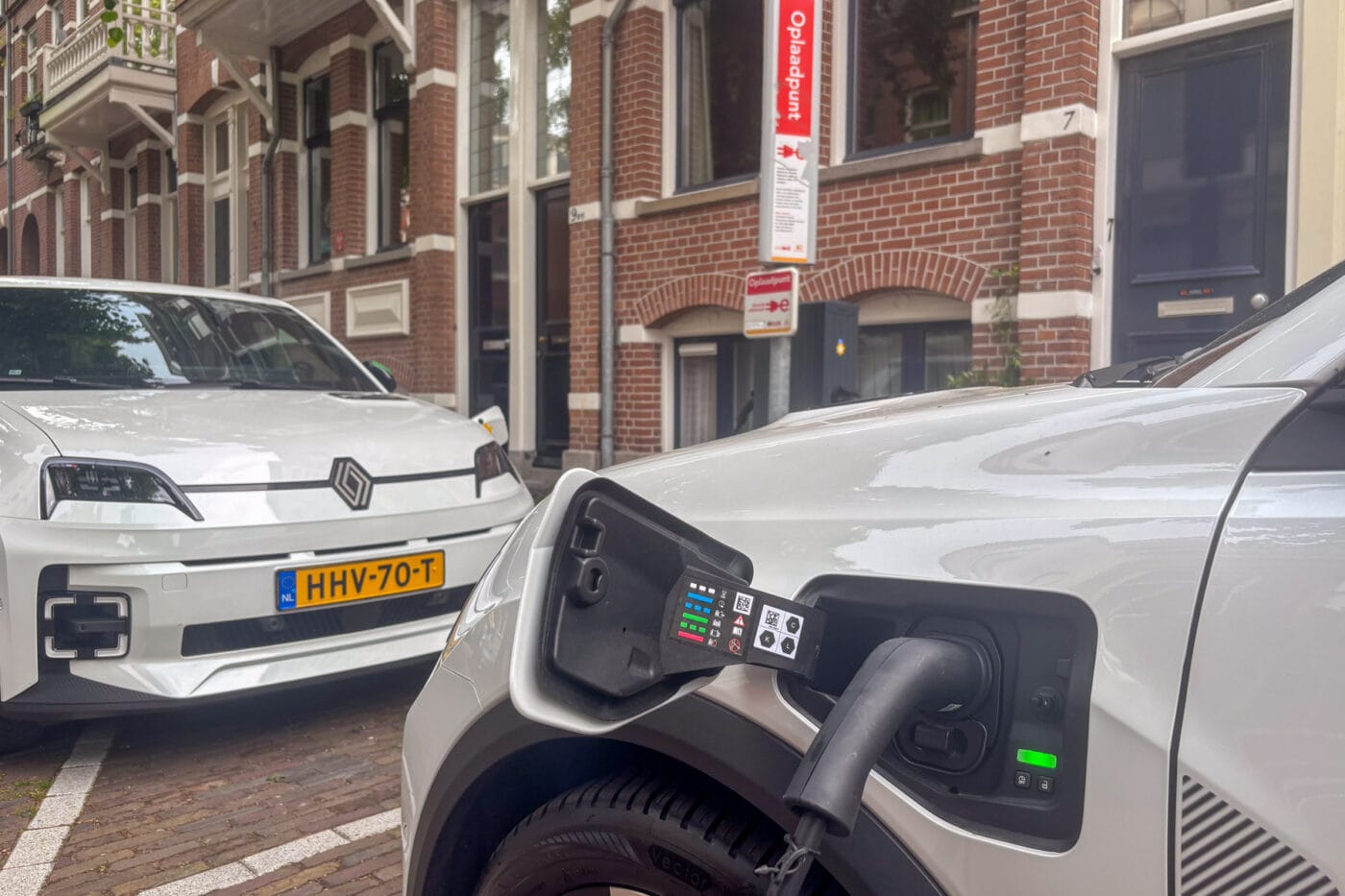 niederlande utrecht energized renault 5 mywheels bidirektionales laden 2025 03 niederlande utrecht energized renault 5 mywheels bidirektionales laden 2025 03