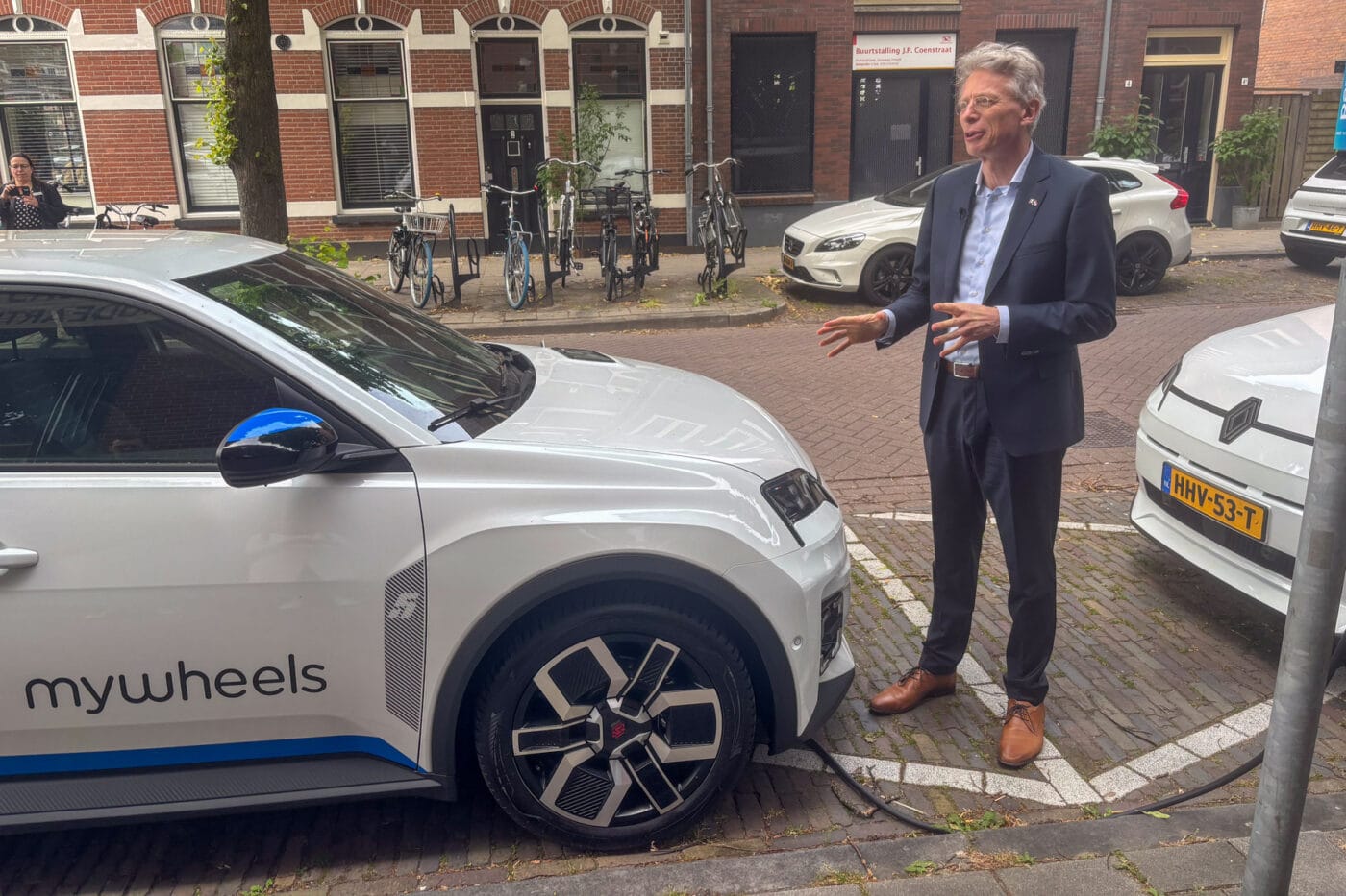 niederlande utrecht energized renault 5 mywheels bidirektionales laden 2025 11 niederlande utrecht energized renault 5 mywheels bidirektionales laden 2025 11