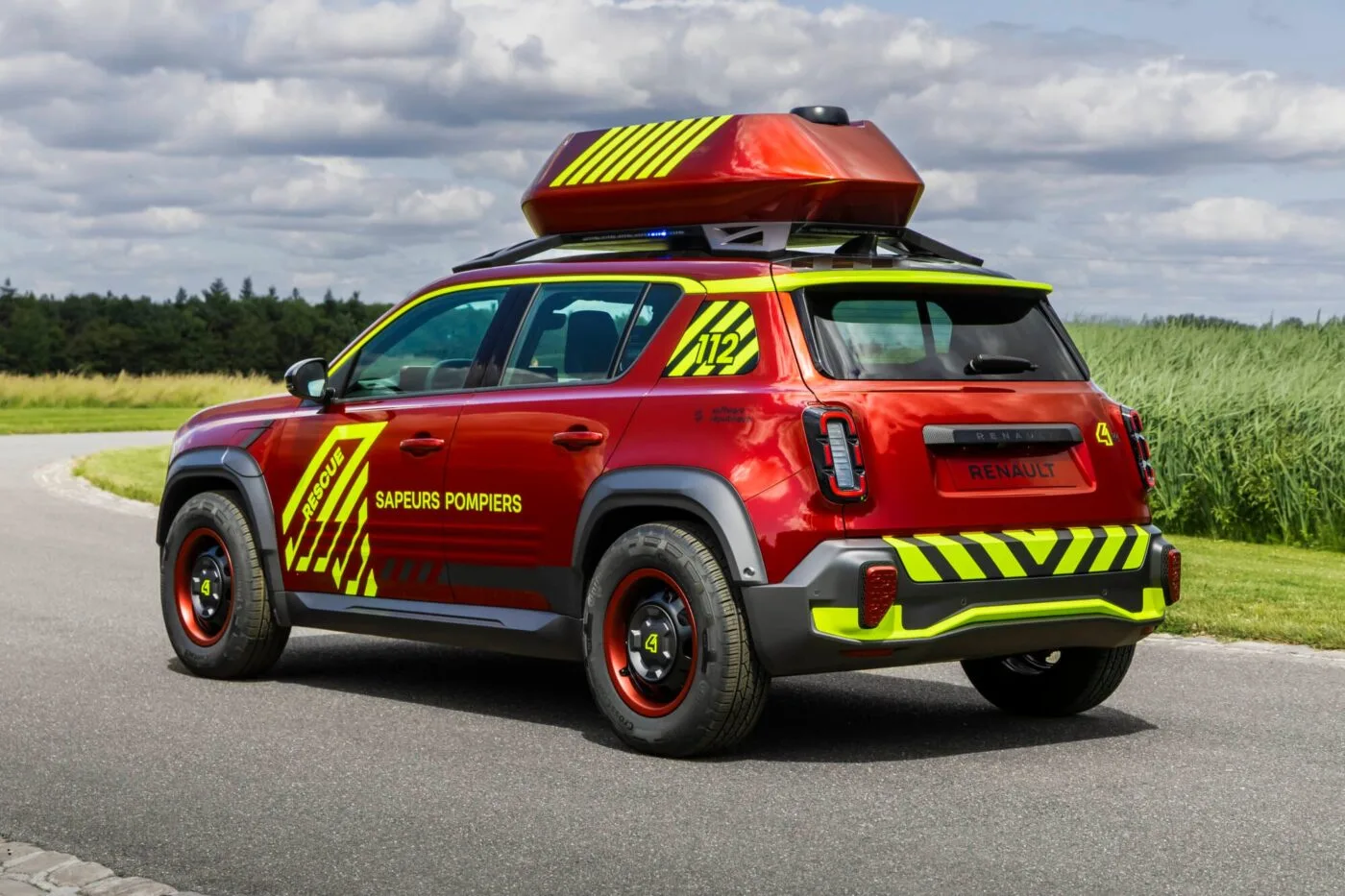 renault 4 e tech vision 4rescue 1