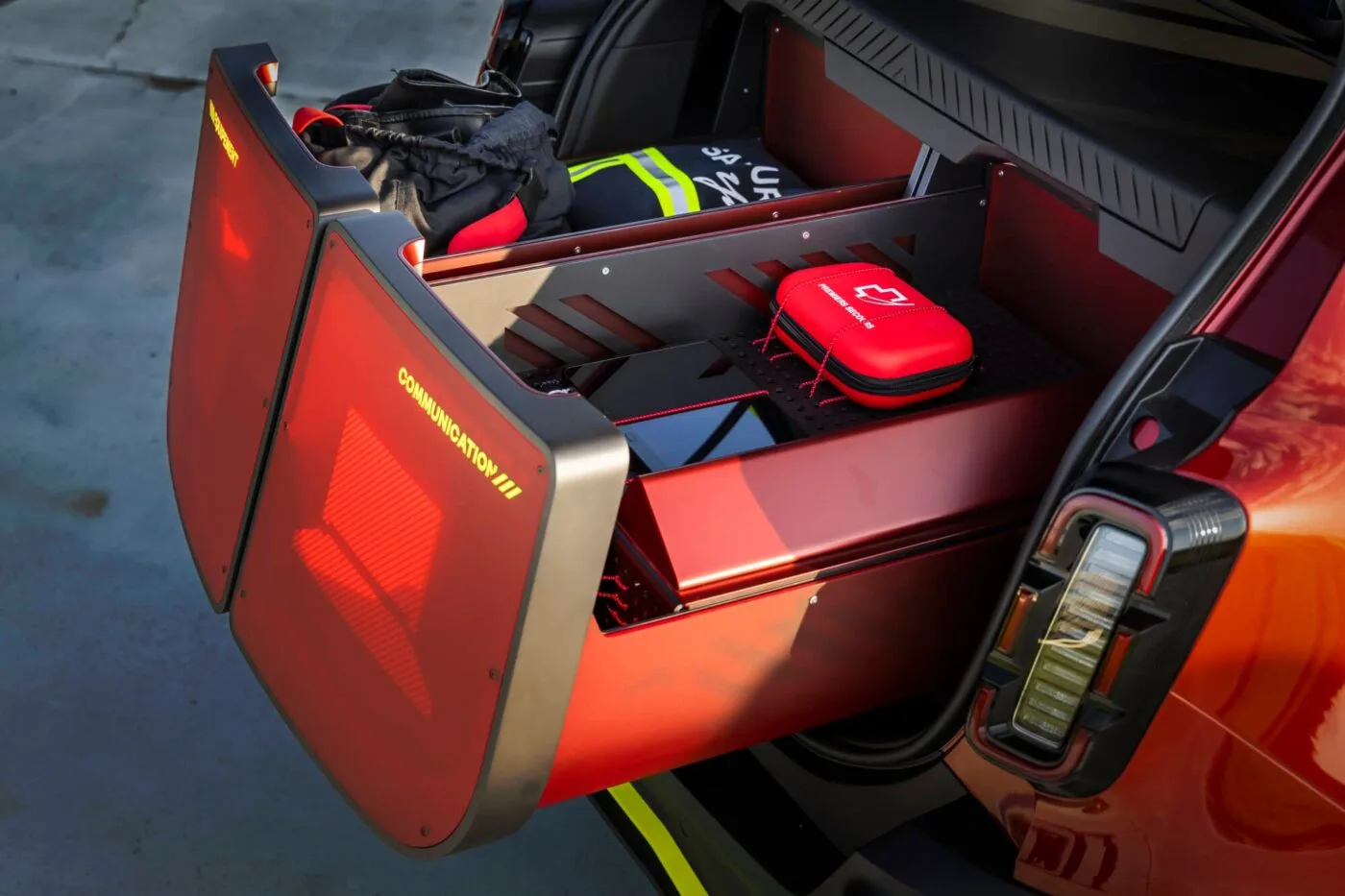 renault 4 e tech vision 4rescue 5