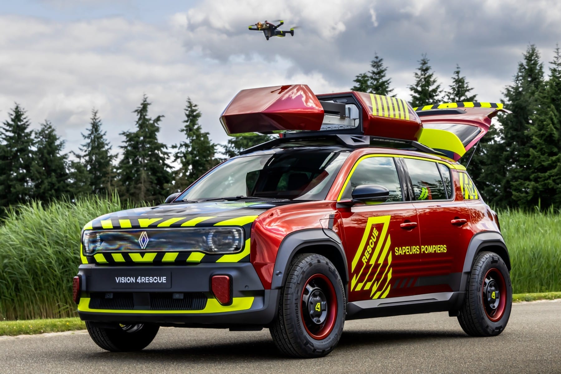 Renault-pr-sentiert-Elektro-Concept-Car-f-r-Rettungsdienste