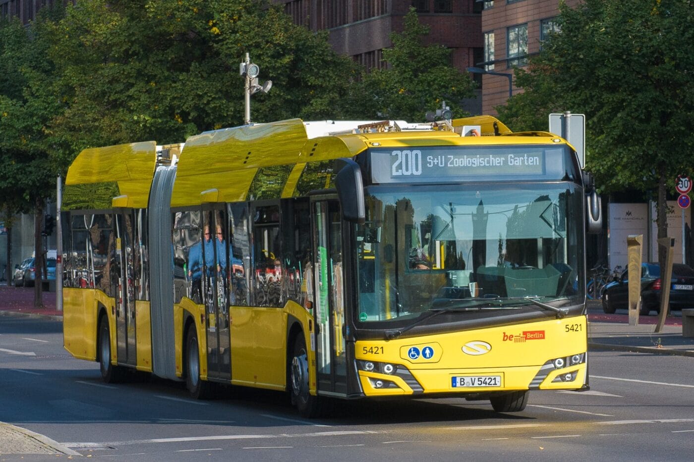 Solaris urbino electric elektrobus electric bus berlin