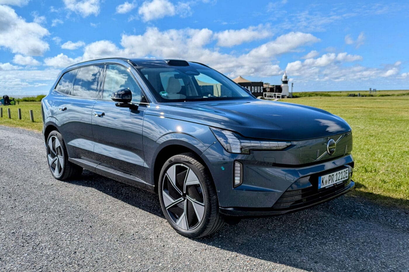 volvo ex 90 single motor plus cms 2025 04